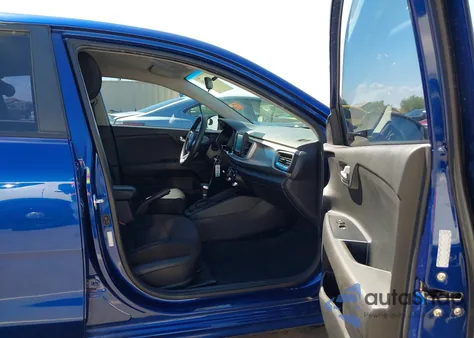 2019 Kia Rio S z USA, uszkodzony, nr VIN 3KPA24AB0KE249284